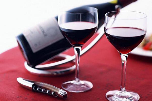 胃病可以喝红酒吗？